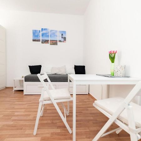 Mia Apartment Novi Sad Extérieur photo