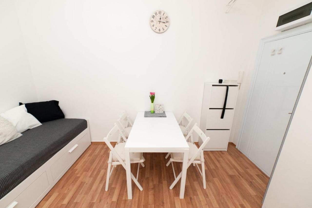 Mia Apartment Novi Sad Extérieur photo
